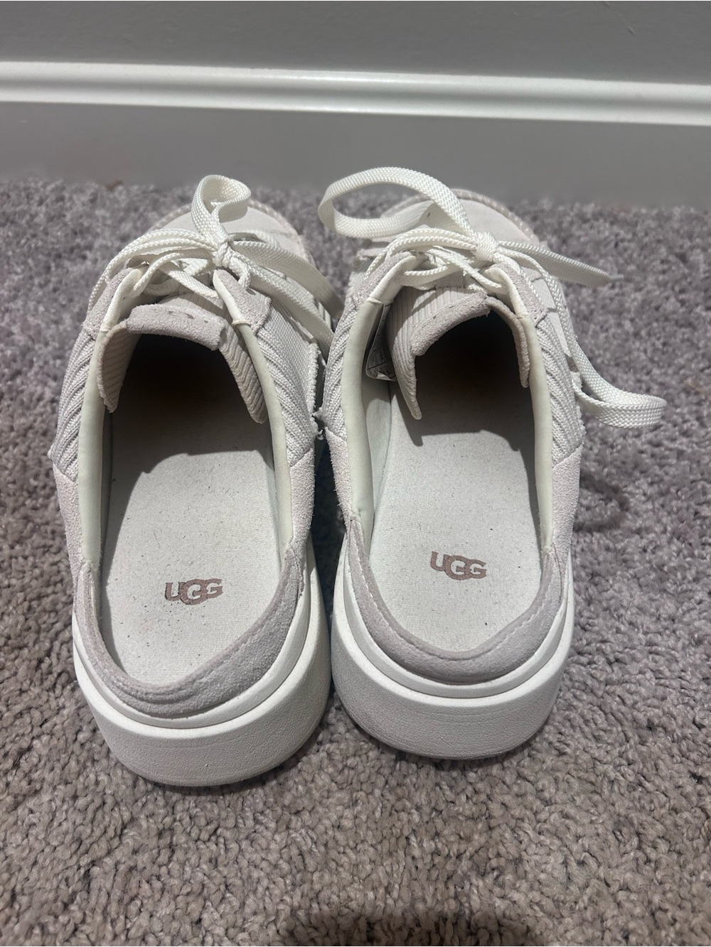 UGG White Lace-Up Platform Sneakers with Gum Tread - Picture 4 of 6